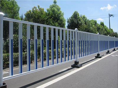 市政道路護(hù)欄網(wǎng)